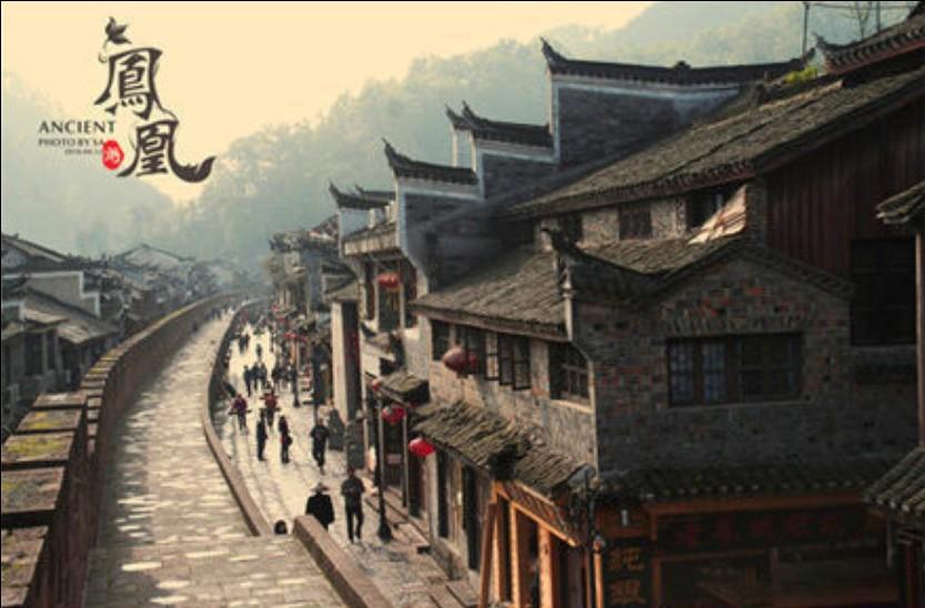 莫高窟在哪个地方?莫高窟——千年风沙中的艺术传奇!